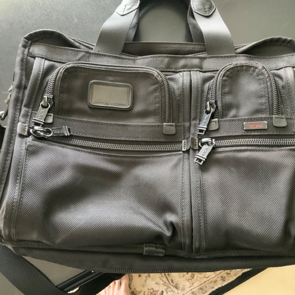 TUMI Briefcase/Lap top bag - Picture 5 of 6